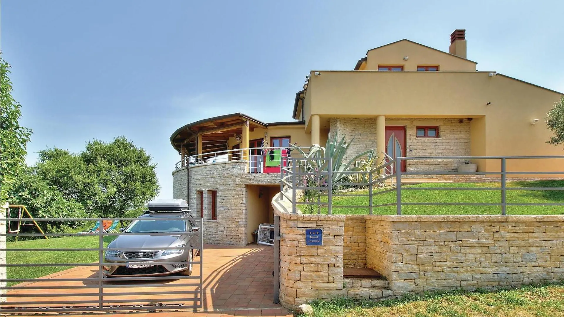 Cozy Apartment In Bacva With Kitchen Croatia